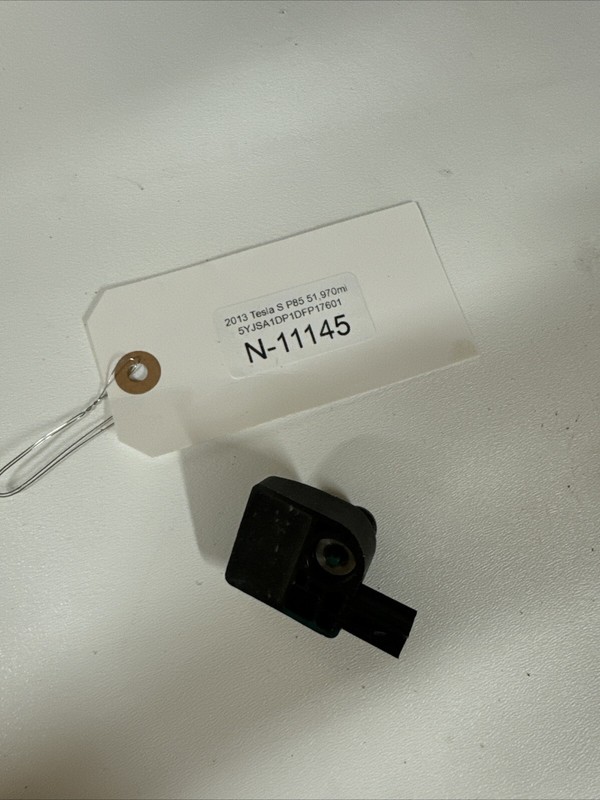 2012-2015 TESLA MODEL S C-PILLAR ACCELERATION IMPACT SENSOR ASSEMBLY 11135 B3
