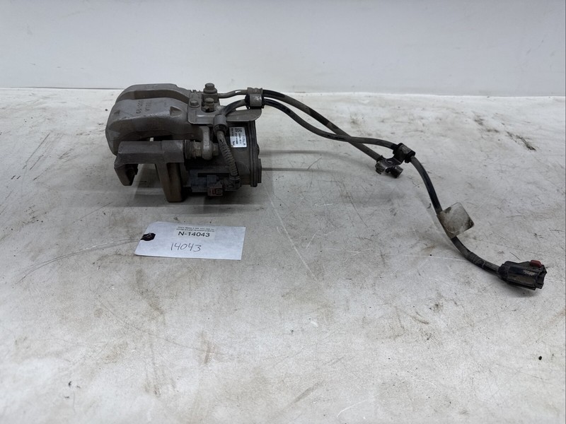 π2017 - 2023 Tesla Model 3 Y Rear Right Passenger Side Brake Caliper 14043 S13