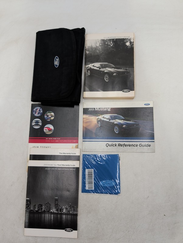 2013 Ford Mustang Owners Manual Quick Reference Guide With Case Included
