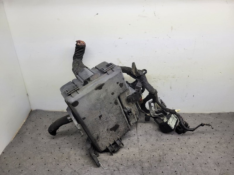 Fuse Box Engine With Turbo Fits 17 FORD F150 PICKUP 1730579