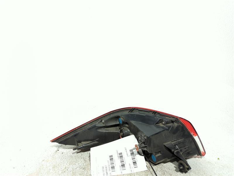 2018 Buick Regal Right Tail Light Assembly Maroon 674717 OEM Used 72K Mile