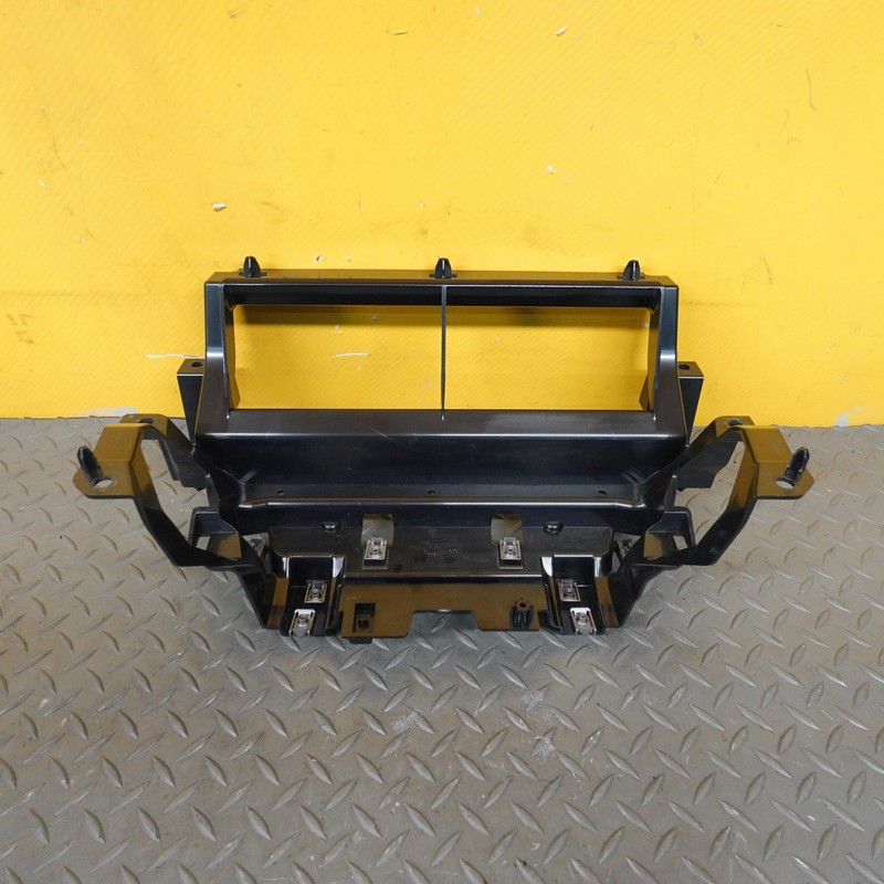 2020-2022 RANGE ROVER EVOQUE DASH DASHBOARD CENTER SUPPORT BRACKET OEM