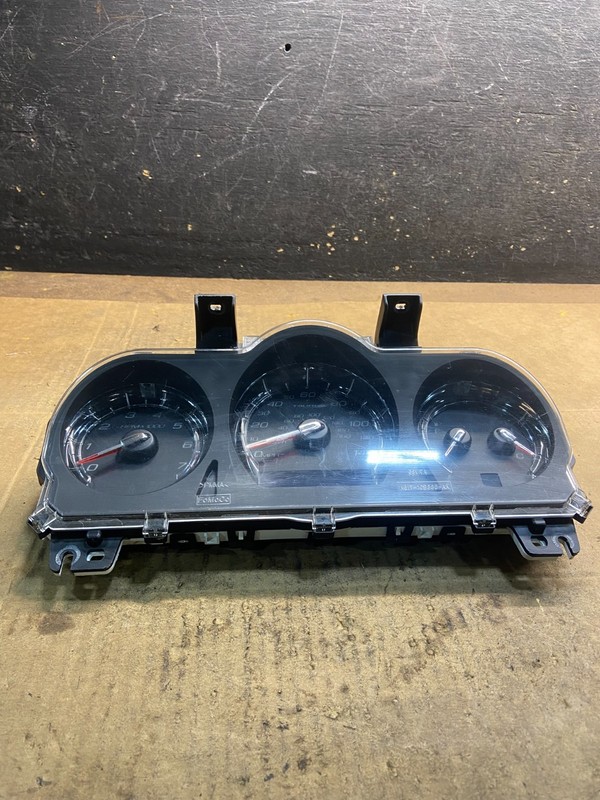 2011 2012Ford Taurus Speedometer Instrument Cluster Gauges y3780