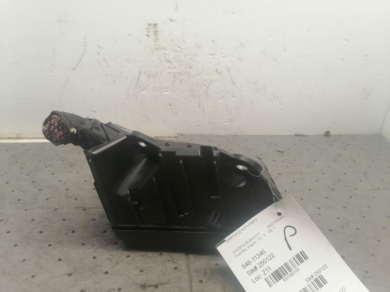 Fuse Box Engine Compartment Fits 15-21 GOLF GTI 1566166