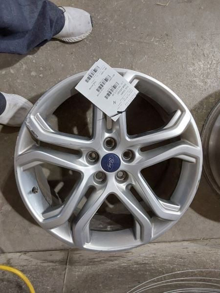 2015-2018 Ford Edge Wheel Rim 19x8 Aluminum 10 Spoke 5 Split Spoke Silver