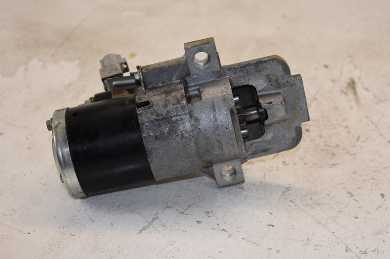 Starter Motor 5 Speed VIN G 8th Digit Fits 10-13 MAZDA 3 204685