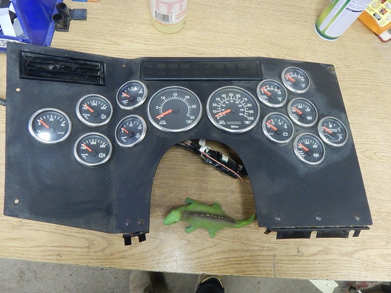 Freightliner A16-62054-106 A22-66148-000 15-Gauge Cluster Panel *FREE SHIPPING*