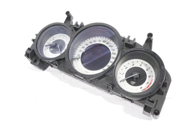 12-14 Mercedes C-Class W204 C300 Sedan Speedometer Cluster OEM A2049004309