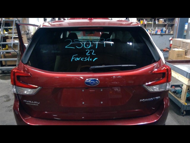 Trunk/Hatch/Tailgate With Spoiler Manual Lift Fits 19-24 FORESTER 1705457
