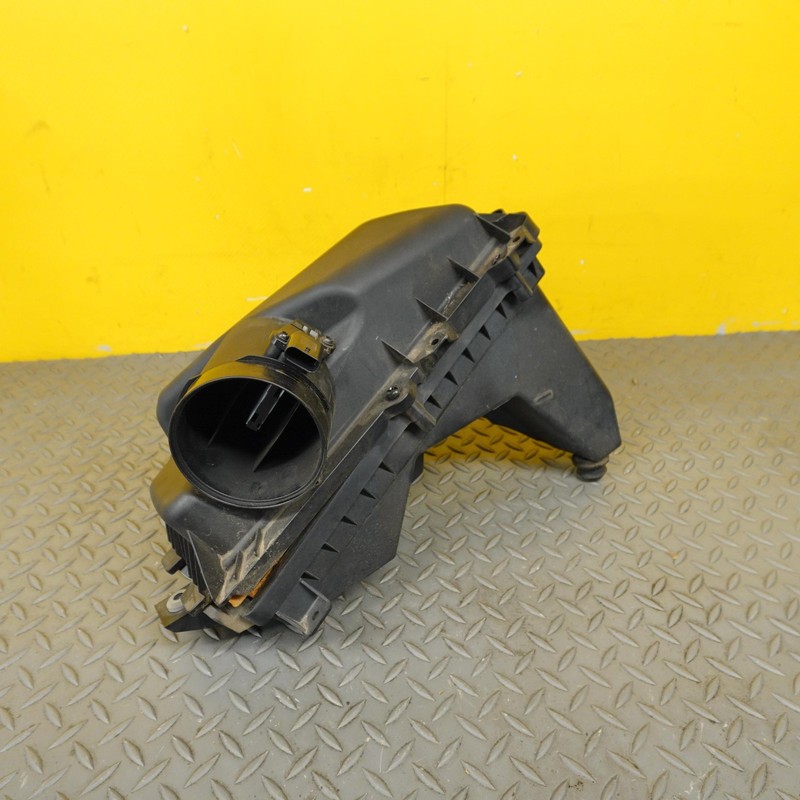 2021-2024 BUICK ENVISION AIR INTAKE CLEANER HOUSING BOX COVER OEM 84397914