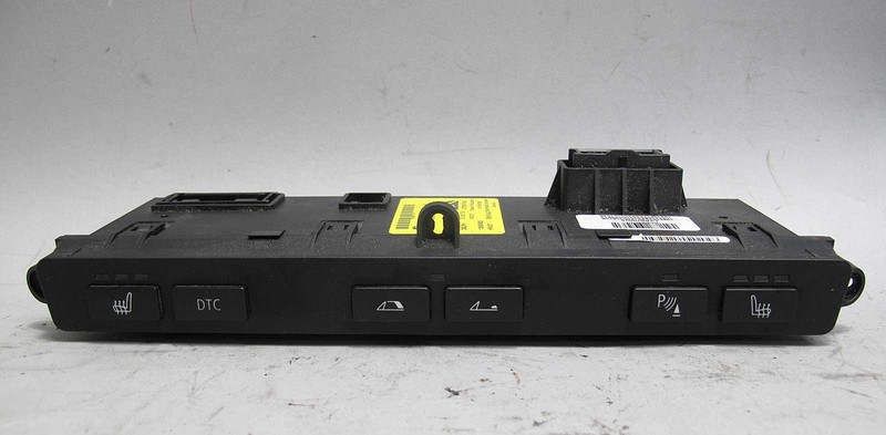 BMW E64 6-Series Convertible Early Front Center Console Switch Unit Heat PDC OEM