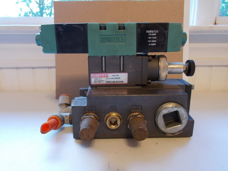 Numatics 152RS100J000000 Valve/Regulator Assembly 228-690B 153SS615K000930