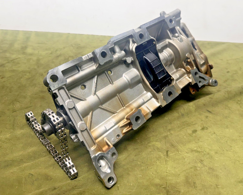 11–19 BMW F20 F30 F32 F10 N20 N26 Turbo Engine Balance Shaft Main Oil Pump OEM