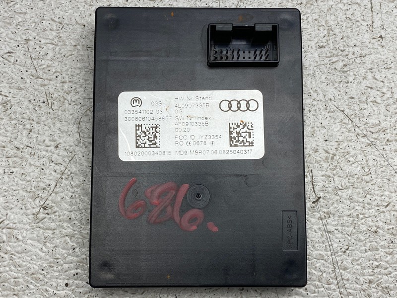 2007-2009 AUDI Q7 ANTI THEFT KEYLESS ENTRY CONTROL MODULE OEM LOT686