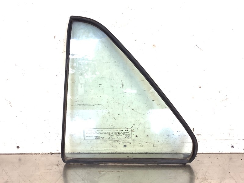 81-83 Civic 4Dr Sedan Left Rear Door Quarter Vent Glass Triangle Window OEM