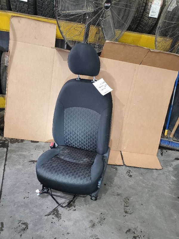 MIRAGE2022 Front Seat 294734