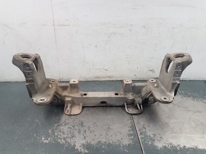2007 Grand Marquis / Crown Vic Victoria Front Subframe Engine Cradle #2679 VV2