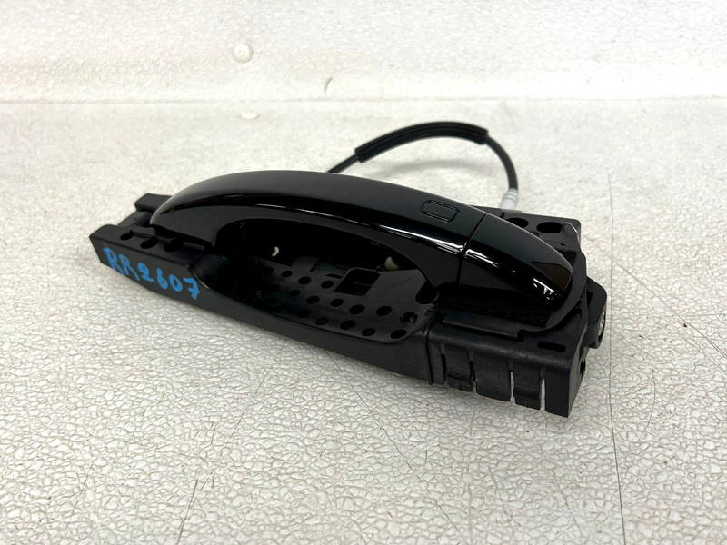 ⭐2015-2018 AUDI Q3 REAR RIGHT PASSENGER SIDE EXTERIOR DOOR HANDLE OEM LOT2607