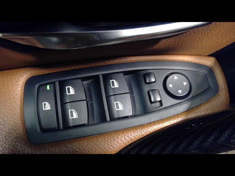 Driver Front Door Switch Driver's Mirror And Window Fits 12-18 BMW 320i 1535258