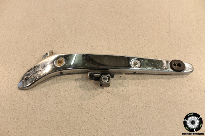 2003 Honda Shadow VLX 600 VT600CD LEFT REAR FENDER MOUNT BRACKET COVER VT CD 03