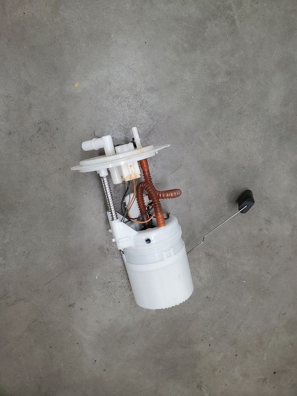 Fuel Pump Assembly Tank Mounted 2.0L Turbo Fits 13-18 SANTA FE 293755