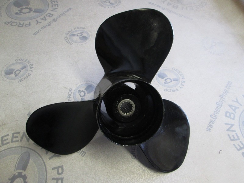 48-66147A4 15 1/2 x 19 Pitch LH Boat Prop For 255 280 TRS Fits Mercruiser Stern