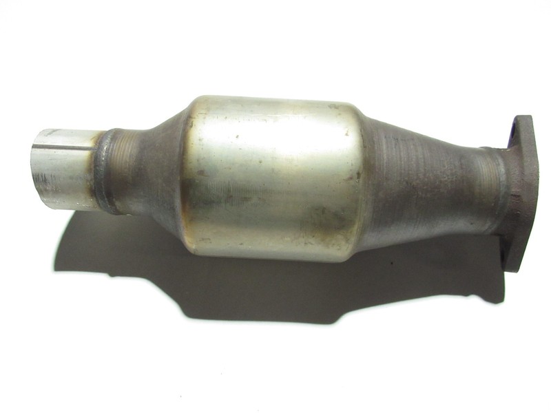Scrap Metal 2021 3.8L Exhaust Catalytic Converter 19-23 ;#3
