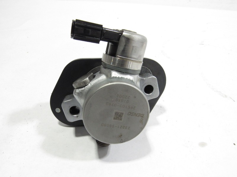 Lexus LC500 LC 500 2018 5.0L Left High Pressure Fuel Injector Pump 18-21 ;:O