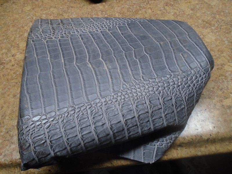 1998 Suzuki GSX-R600 GSXR6 GSXR600 GSXR 600 Rear Back Passenger Seat 98 1999
