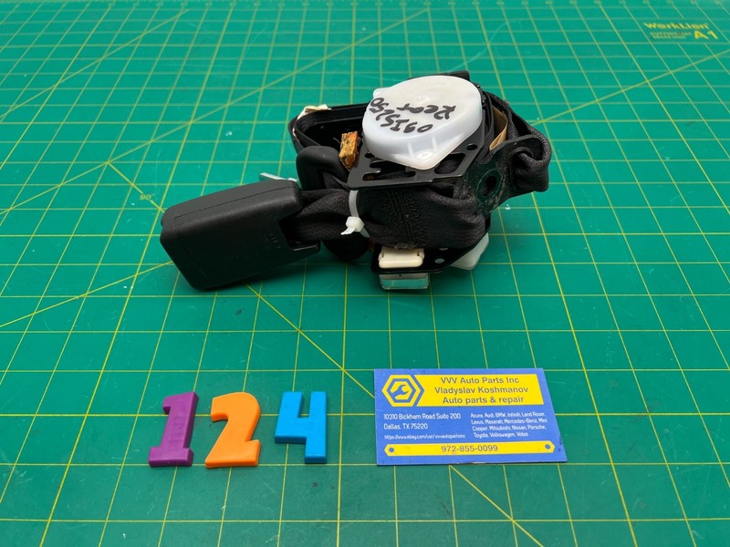 2009 LEXUS IS250 IS350 - REAR CENTER SEAT BELT Black OEM