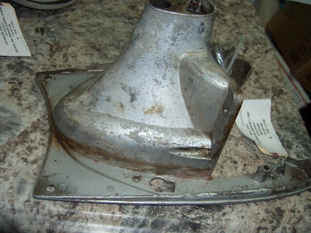 Evinrude zephyr 5.4hp muffler outboardboat motor part bin 5054
