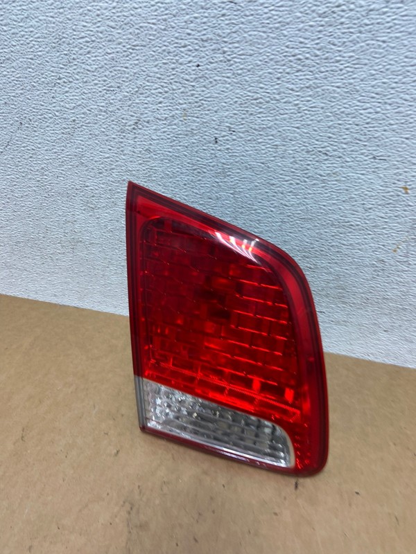 2011 2012 2013 Kia Sorento Left Driver Lh Inner Tail Light Oem AE3082 LK