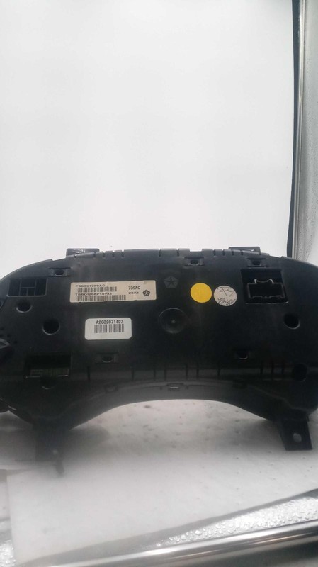 2013 Chrysler 300 Speedometer Gauge Black OEM 05091739AC 114K Miles