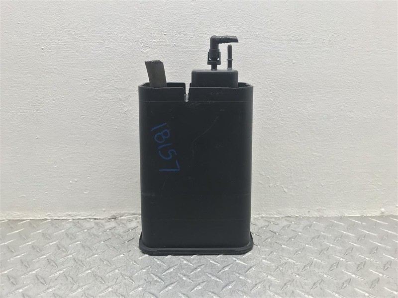 (1998-2002) Chevy Express GMC Savana Fuel Vapor EVAP Canister OEM 17113330