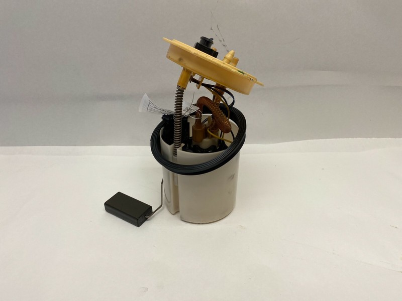 2011-2014 VW JETTA TDI Fuel Pump Only 2.0L Turbo Diesel IN TANK Mounted