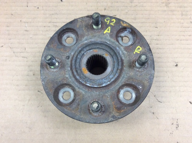 90 91 92 93 94 95 96 97 Accord Front Hub Bearing Unit Assy Front Hub Used OEM