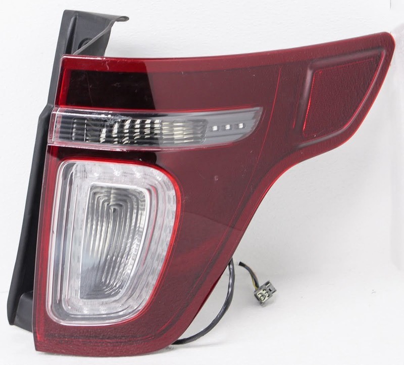 OEM Ford Explorer Sport Right Passenger Side Halogen Tail Lamp Moisture Spots