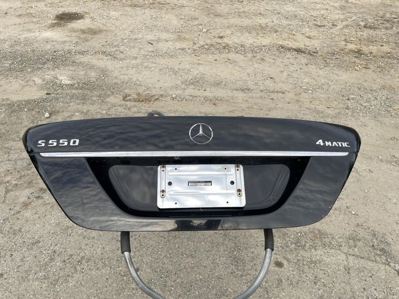 2007-2013 Mercedes S-Class Deck Lid Black