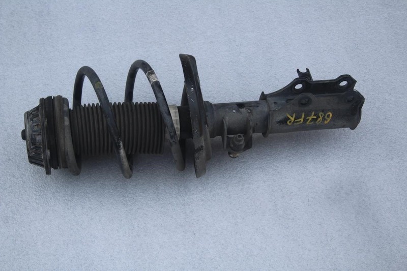 2018-2020 BUICK REGAL RIGHT PASSENGER FRONT STRUT SPRING NON-ADAPTIVE 84304549