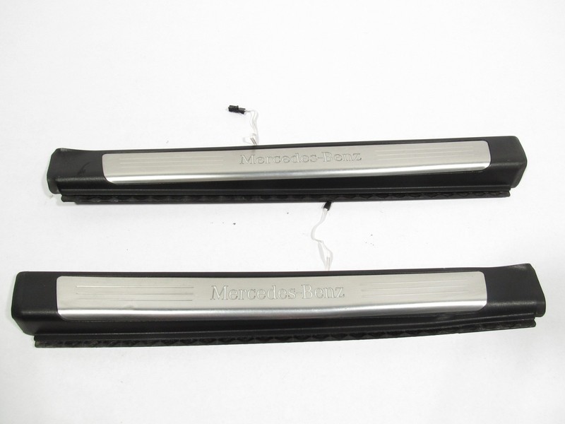 13-19 Mercedes SL550 R231 2013 Right Left Door Illuminated Sill Scuff Set 2 PCS;