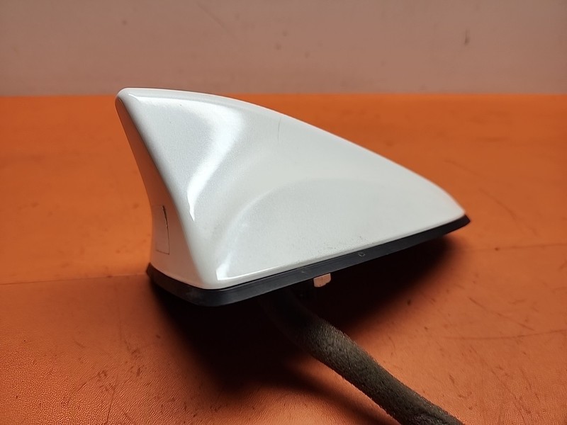 96210D9410SWP | 20 - 23 Kia Sportage Shark Fin Roof Radio Antenna White OEM