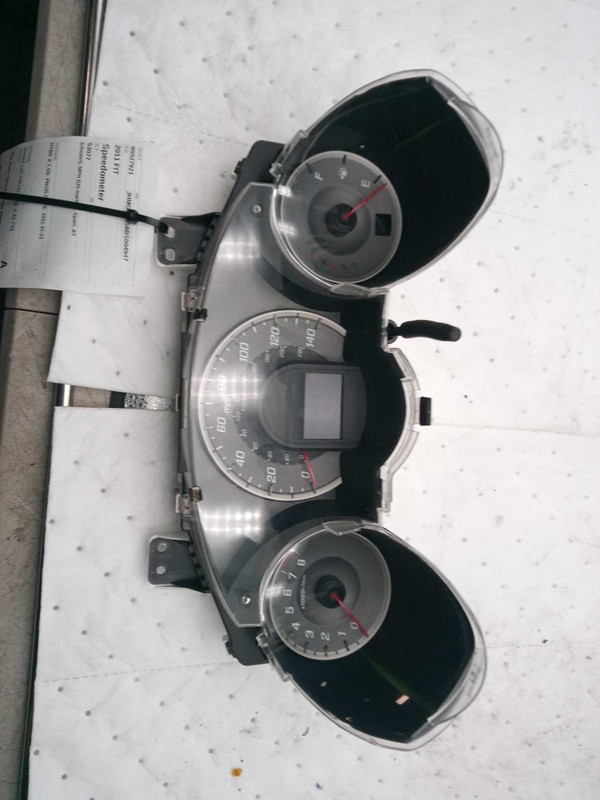 Used Speedometer Gauge fits: 2011 Honda Fit cluster MPH US market AT Grade B