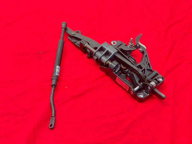 04-10 BMW E64 M6 Convertble Right Passenger Side Top Lock Latch Linkage Rod OEM✅