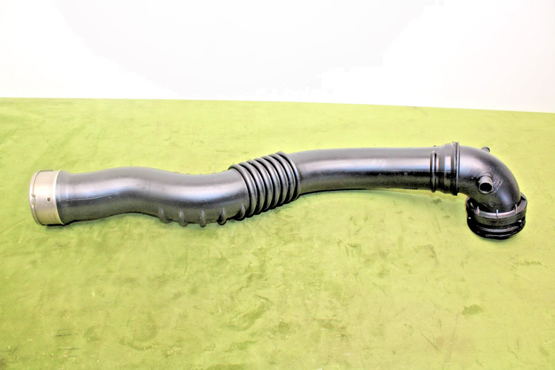 12-19 BMW F22 F30 F32 F36 N20 N26 Turbocharger Air Induction Charge Pipe OEM 90K