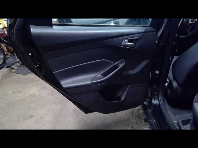 Driver Rear Door Card Trim Panel Black Cloth Fits FOCUS 2013 863705