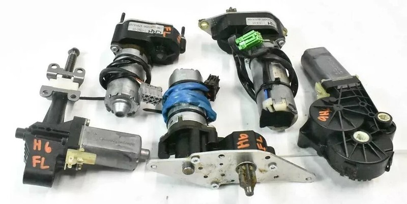 03-12 Mercedes R230 SL500 SL550 SL600 Front Left Seat Adjust Motor Set OEM