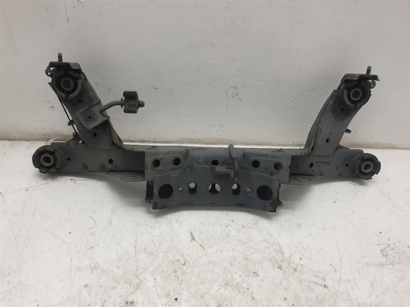 05-10 SCION TC 2.4L REAR CROSSMEMBER / SUBFRAME ASSEMBLY