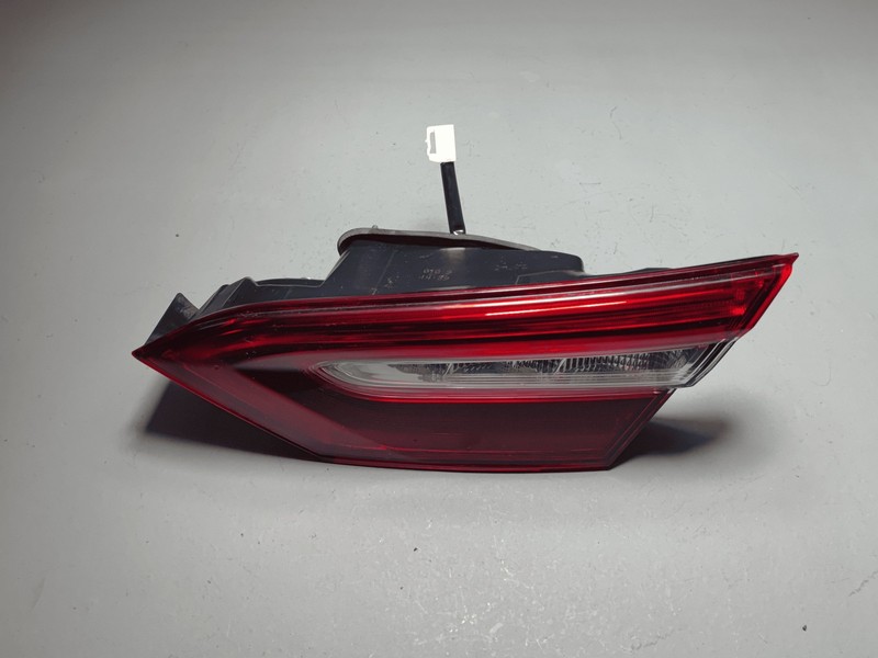 2018-20 Toyota Camry Rear Passenger Side Inner Taillight Light Full LED Lamp OEM