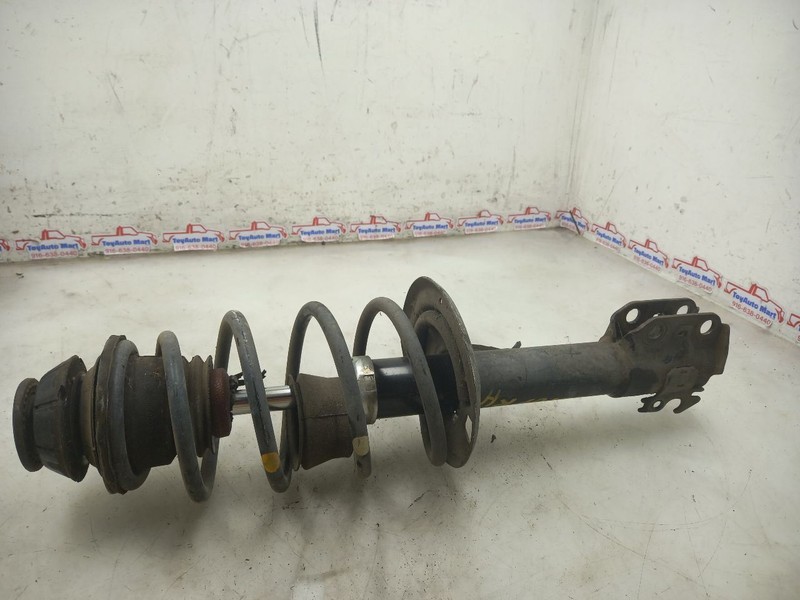 08 09 10 11 TOYOTA YARIS FRONT PASSENGER RIGHT STRUT