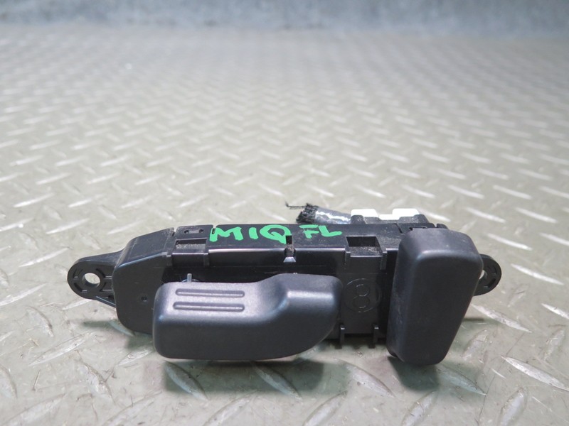 2013-2020 INFINITI JX35 QX60 FRONT LEFT SEAT ADJUSTMENT SWITCH